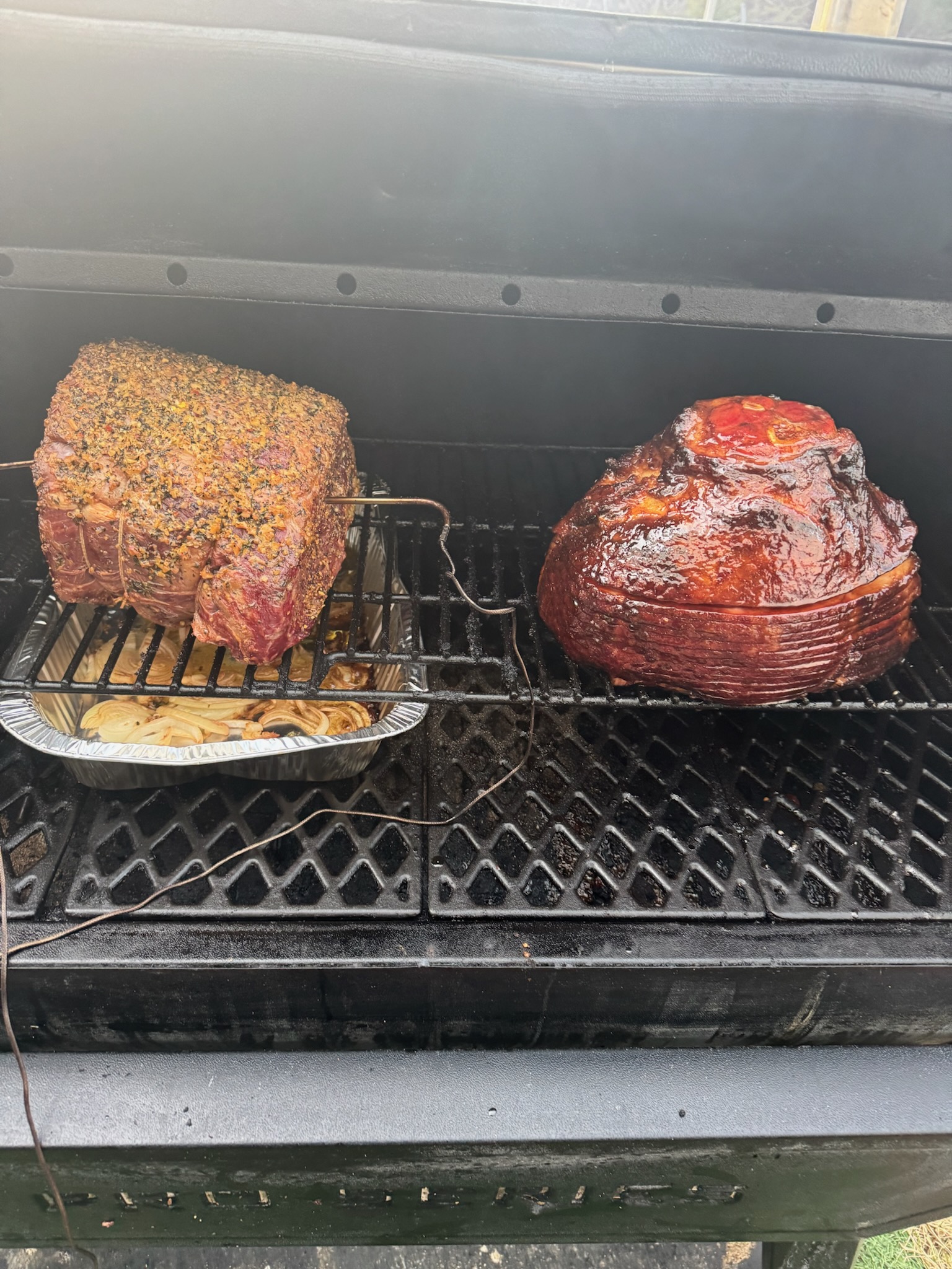 Smoked spiral ham